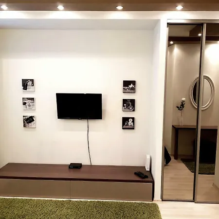 Chic Center Studio شقة